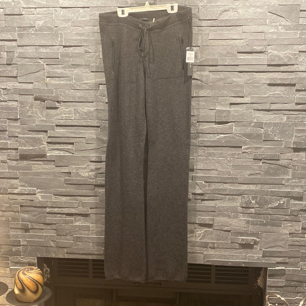 Elie Tahari Joggers